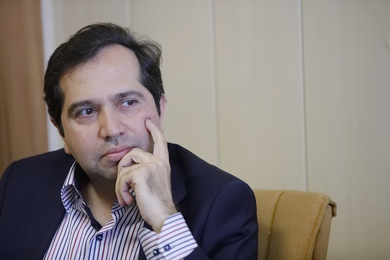 دولت باید در پی رفع ممنوعیت شبکه های اجتماعی باشد | حسین امامی