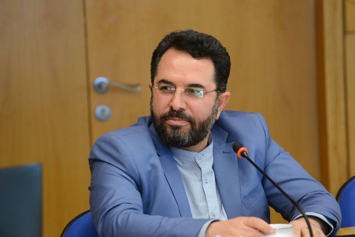 رئیس کل روابط عمومی شرکت ملی صنایع پتروشیمی منصوب شد