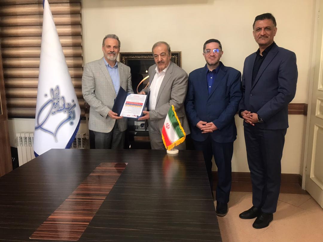 خدمات داندانپزشکی به اعضا انجمن