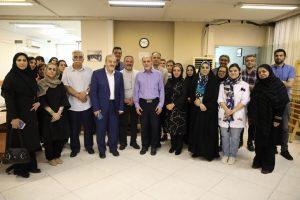 حضور اعضای هیات مدیره انجمن روابط عمومی ایران در بین همکاران روز نامه صمت به مناسبت روز خبرنگار